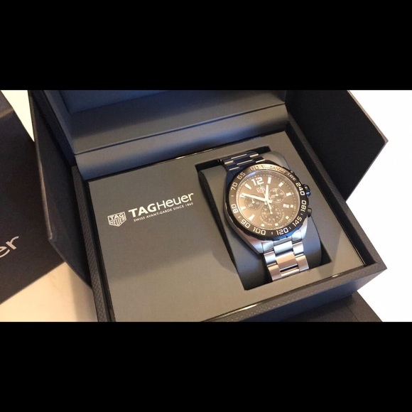 tag heuer formula 1 box